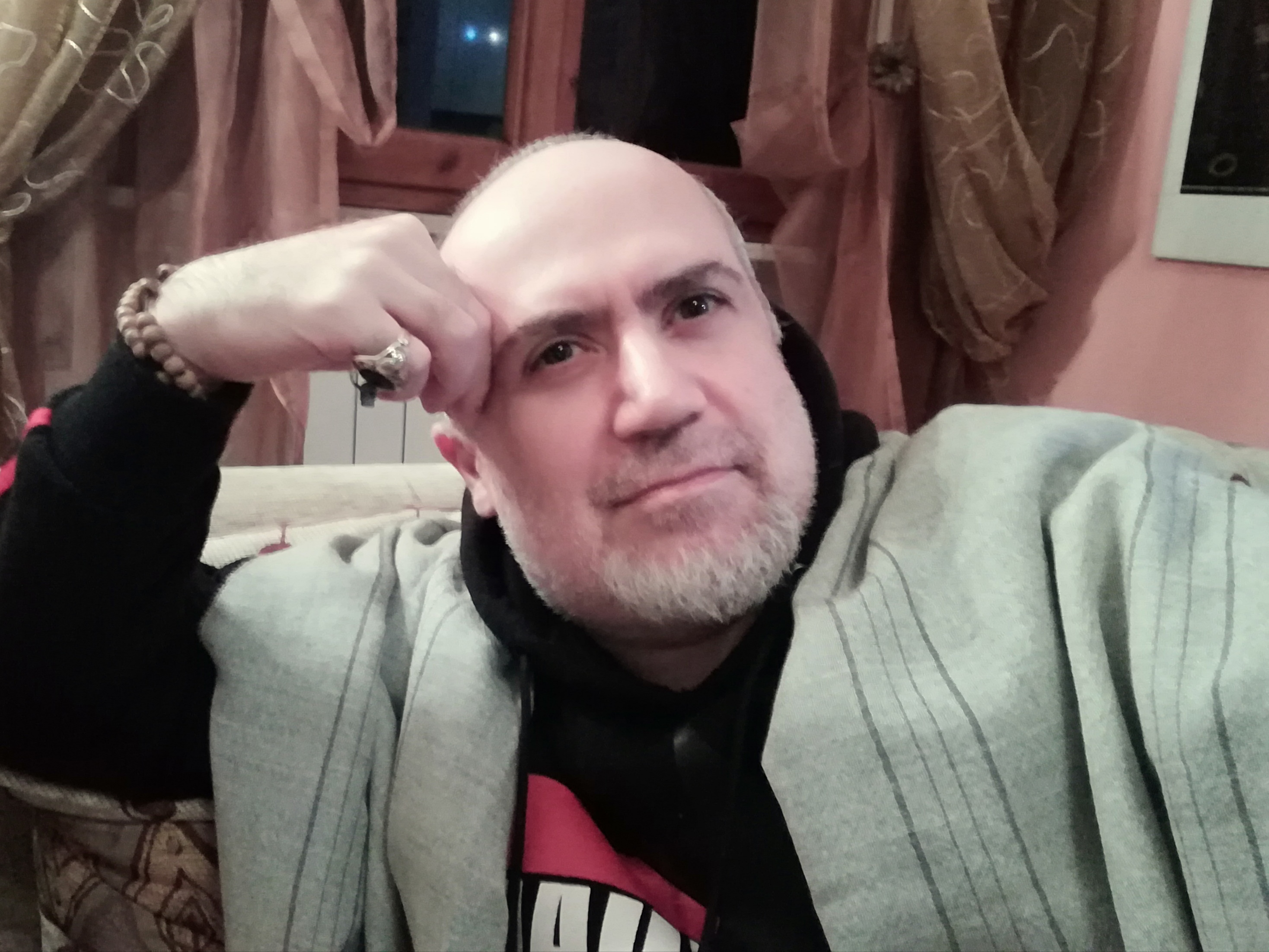 PsychicGeis psychic online chat