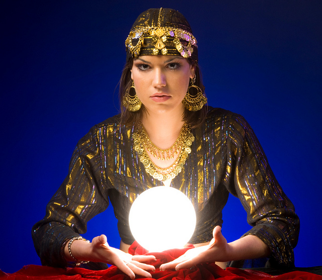 Goddess Emily psychic online chat